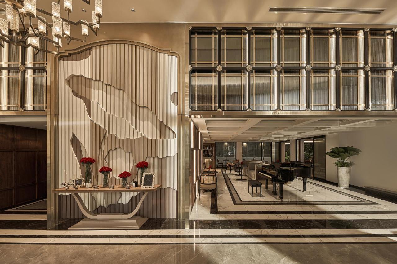 La Siesta Premium Saigon Hotel Ho Chi Minh City Exterior photo The lobby of the hotel